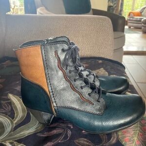 Rieker Women's Blue and Brown Lace-Up Boots